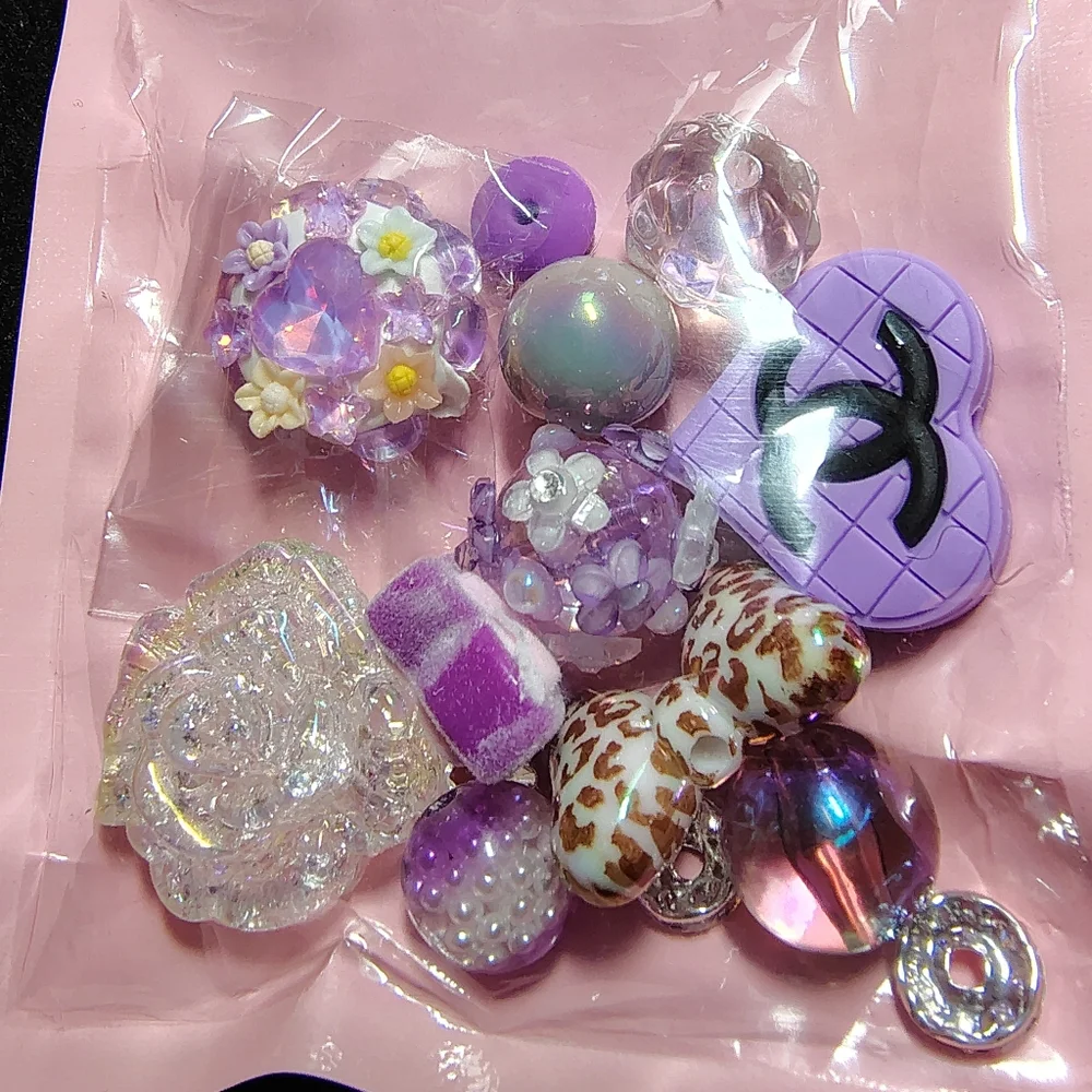 Beaded Accessories Set - Picture 3 of 4